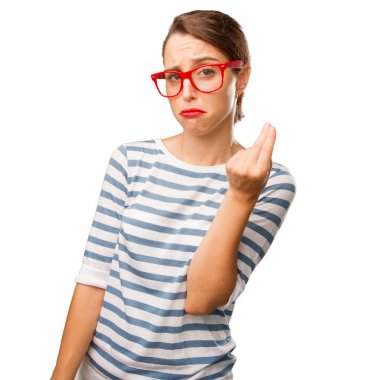 yoksulluk işareti ile genç güzel kadın