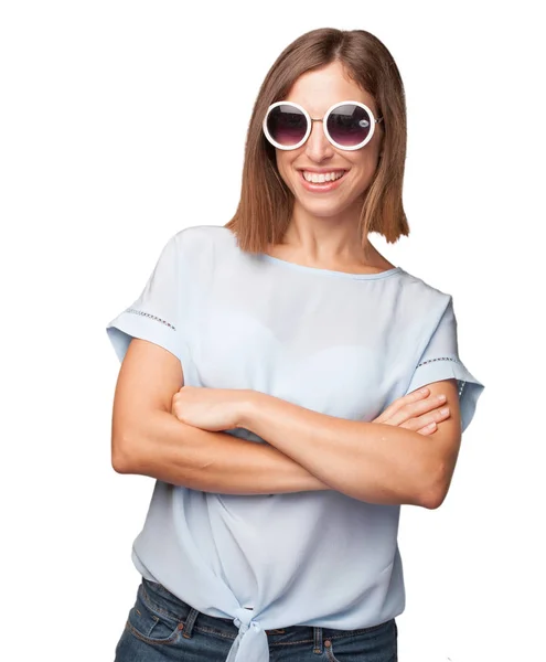 Joven Bonita Mujer Sonriendo Con Gafas Sol —  Fotos de Stock