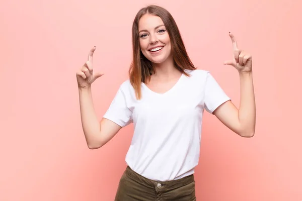 Young Red Head Woman Framing Outlining Own Smile Both Hands — Stock Photo, Image