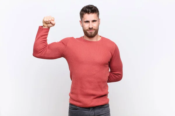 Young Handosme Man Feeling Serious Strong Rebellious Raising Fist Protesting — ストック写真