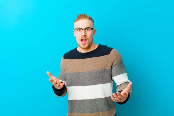 Young Blonde Man Open Mouthed Amazed Shocked Astonished Unbelievable Surprise — Stockfoto