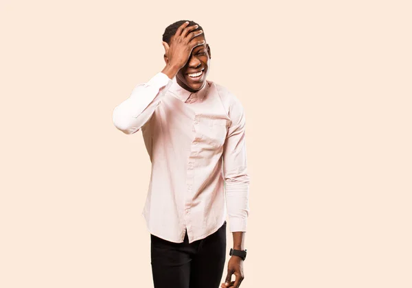 Молодий Афроамериканський Чорний Чоловік Сміється Ламає Лоб Сказати Doh Забув — стокове фото