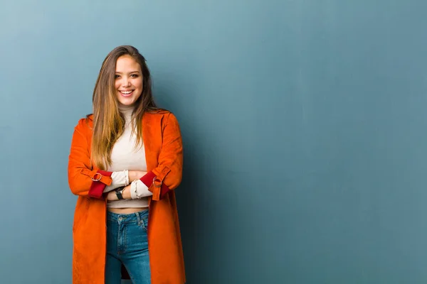 Young Pretty Woman Looking Happy Proud Satisfied Achiever Smiling Arms — Stock Photo, Image