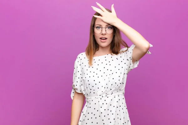 Young Red Head Woman Raising Palm Forehead Thinking Oops Making — Stock Photo, Image