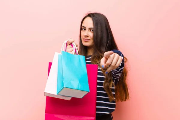 Jeune Jolie Femme Avec Des Sacs Provisions — Photo