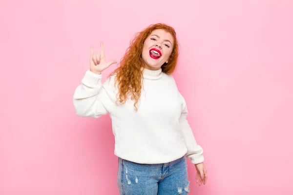 Young Red Head Woman Feeling Happy Fun Confident Positive Rebellious — 스톡 사진
