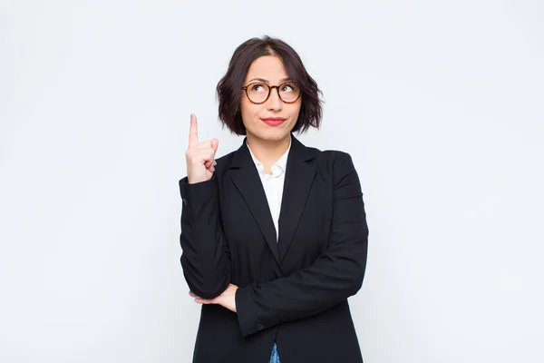 Young Businesswoman Feeling Genius Holding Finger Proudly Air Realizing Great — 스톡 사진