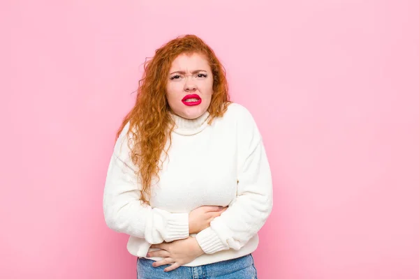 Junge Frau Mit Rotem Kopf Die Sich Ängstlich Krank Krank — Stockfoto