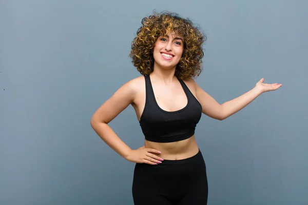 Young Sports Woman Feeling Happy Cheerful Smiling Welcoming You Inviting — Stock Photo, Image