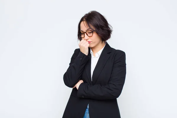 Young Businesswoman Feeling Serious Thoughtful Concerned Staring Sideways Hand Pressed — 스톡 사진