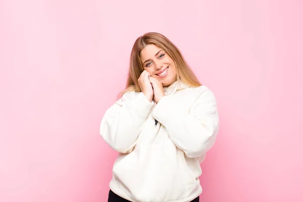 Young Blonde Woman Feeling Love Looking Cute Adorable Happy Smiling — ストック写真