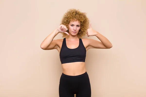 Young Afro Woman Feeling Confused Clueless Unsure Weighting Good Bad — Stock Photo, Image