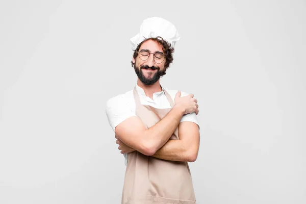 Jovem Chef Louco Sentindo Amor Olhando Bonito Adorável Feliz Sorrindo — Fotografia de Stock