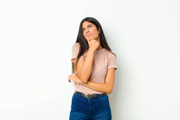 Young Pretty Latin Woman Thinking Feeling Doubtful Confused Different Options — Stock Photo, Image
