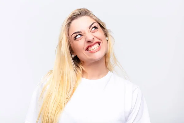 Young Pretty Blonde Woman Looking Happy Goofy Broad Fun Loony — Stock Photo, Image