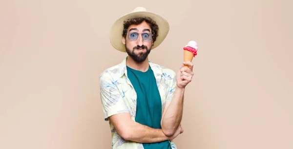 Joven Turista Tomando Helado — Foto de Stock