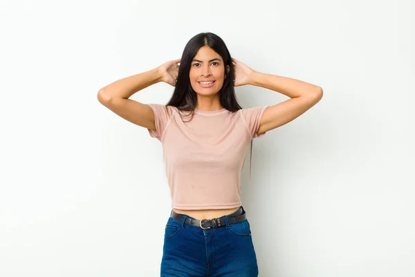 Jeune Jolie Femme Latine Sentant Stressée Inquiète Anxieuse Effrayée Les — Photo