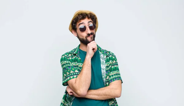 Young Tourist Man Feeling Thoughtful Wondering Imagining Ideas Daydreaming Looking — Stock Photo, Image