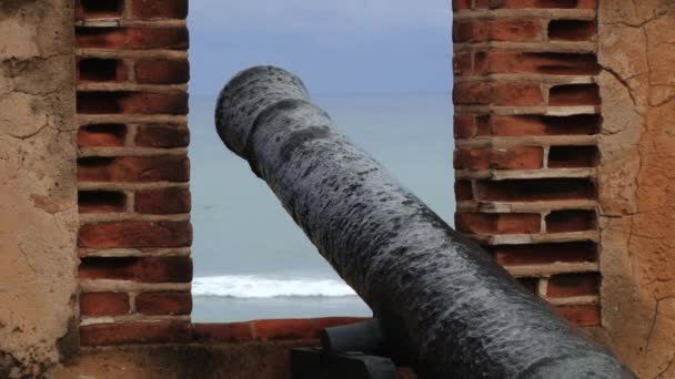 View from San Felipe Fort to the seaside in Puerto Plata, Dominican Republic. — Stock Video