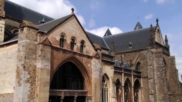 Extérieur de l'église Saint Servatius à Maastricht, Pays-Bas . — Video