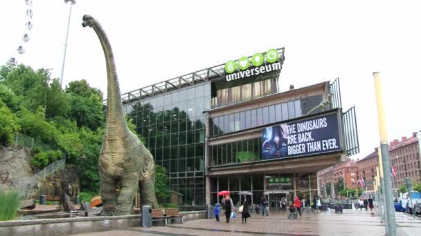 Экстерьер здания научного центра Universeum в Гетеборге, Швеция . — стоковое видео