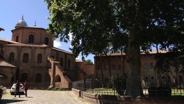 Εξωτερικό της Βασιλικής του san vitale στη Ραβένα, Ιταλία. — Αρχείο Βίντεο