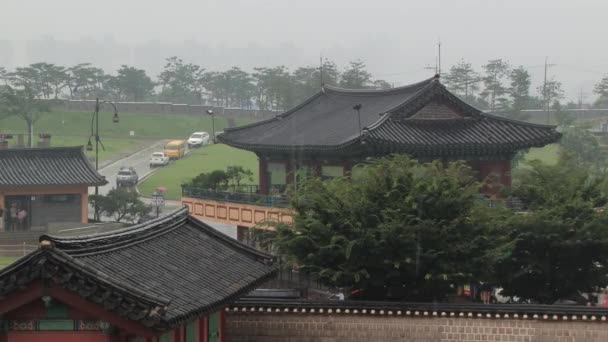 Vedere la clădirile cetății Hwaseong din Suwon, Coreea . — Videoclip de stoc