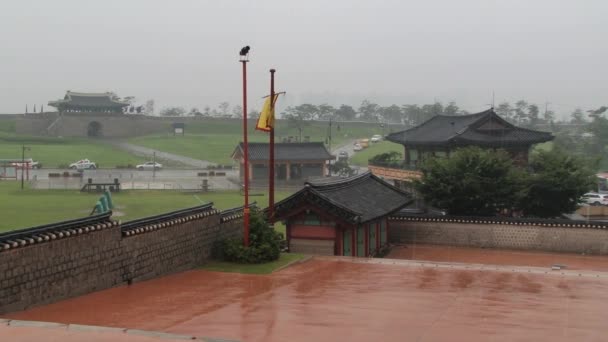 Hwaseong kale duvarı Suwon, Kore için görüntüleyin. — Stok video