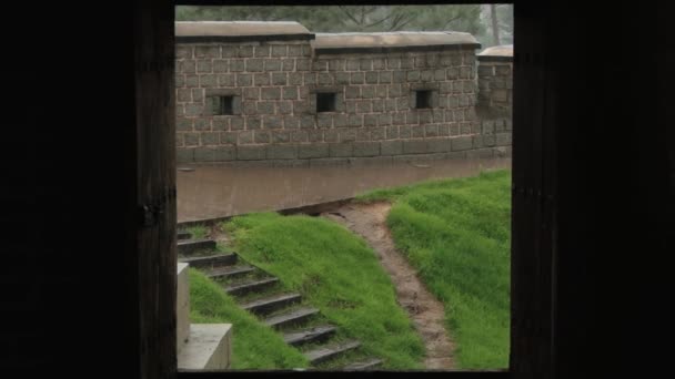 Вид на крепостную стену Хвасон в Сувоне, Корея . — стоковое видео