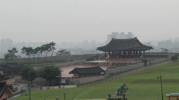 Zobacz Hwaseong Forteca budynków w Suwon, Korea. — Wideo stockowe
