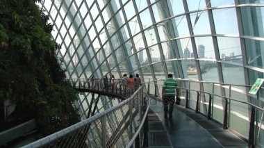 İnsanlar bahçeleri Singapur, Singapur için Bay tarafından ziyaret edin.