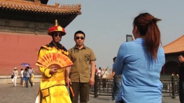 İnsanlar Gugun Sarayı Pekin, Çin için ziyaret Seyahat fotoğraf çekmek.