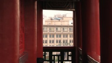 Xian, Çin için davul kuleden şehir bina ve çan kulesi görüntülemek.