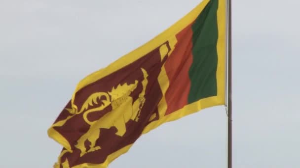 Sri Lanka Bandera nacional ondea al viento . — Vídeos de Stock