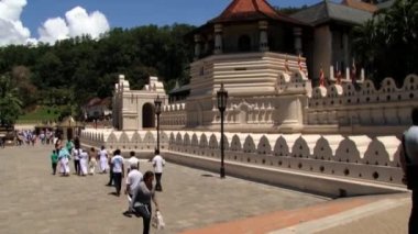 Tapınak, diş (Dalada Maligava) Kandy, Sri Lanka görünümüne. Onun bir Buda'nın kalıntı içeren Sri Lanka'nın en ünlü yerlerinden.