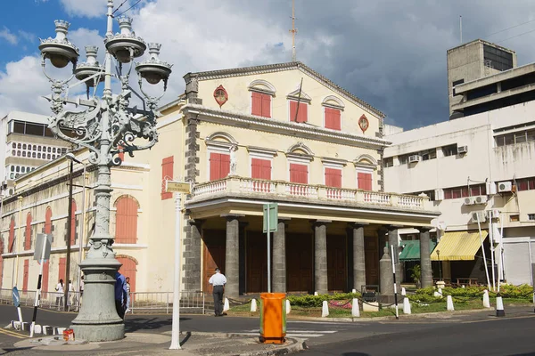 Gamla teatern byggnad i Port Louis, Mauritius. — Stockfoto