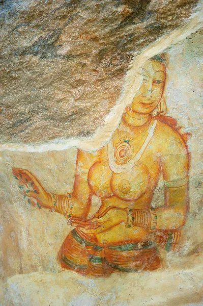 Pinturas antiguas en la roca Sigiriya en Sigiriya, Sri Lanka . — Foto de Stock