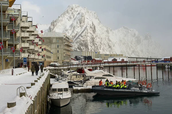 Svolvaer Noruega Março 2011 Turistas Não Identificados Preparam Para Safári — Fotografia de Stock
