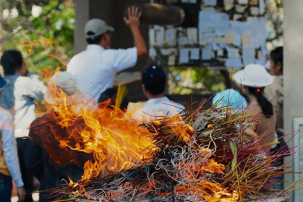 Chi Minh Vietnam February 2007 Plenty Incense Sticks Burn Religious — Stock Photo, Image