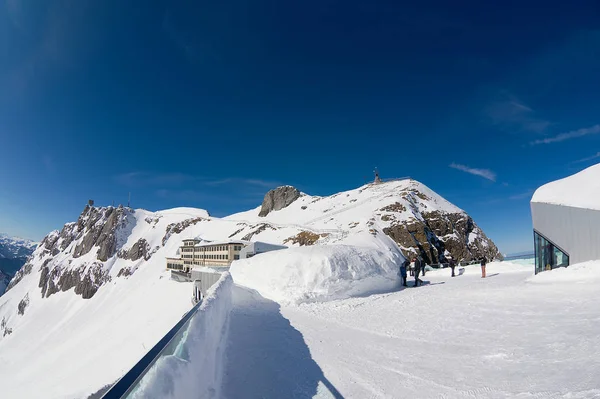 Люцерн Швейцария Февраля 2012 Года Неизвестные Наслаждаются Видом Террасы Вершине — стоковое фото
