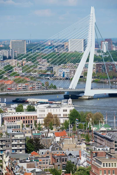 Rotterdam Holandia Czerwiec 2013 Widok Lotu Ptaka Most Erazma Nowoczesnych — Zdjęcie stockowe