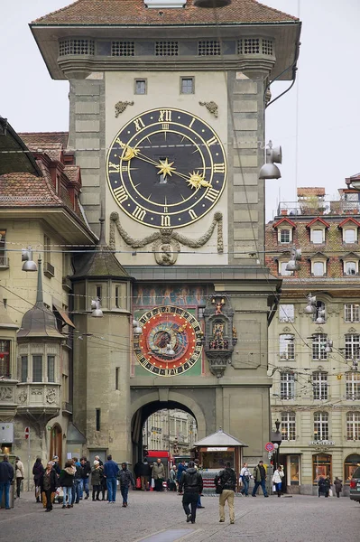 Bern Suíça Fevereiro 2012 Pessoas Não Identificadas Caminham Pela Rua — Fotografia de Stock