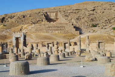 Şiraz, İran'ın Persepolis kalıntıları için görüntüleyin. 