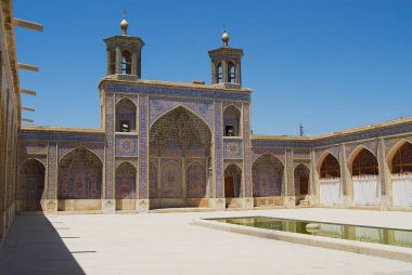 Şiraz, İran'ın Nasır el-mülk caminin dış.