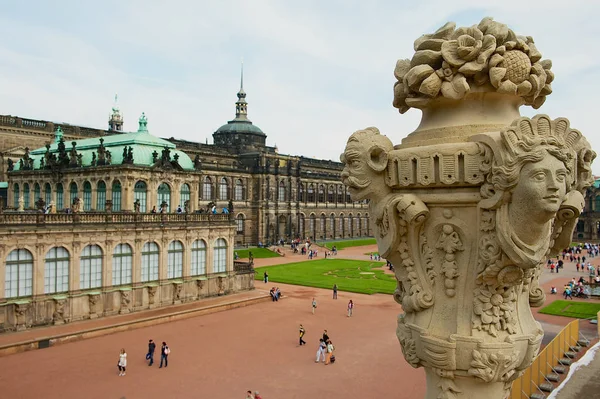 Dresden Alemanha Maio 2010 Vista Para Edifícios Históricos Famoso Palácio — Fotografia de Stock