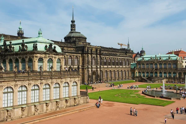 Dresden Alemanha Maio 2010 Pessoas Não Identificadas Visitam Famoso Palácio — Fotografia de Stock
