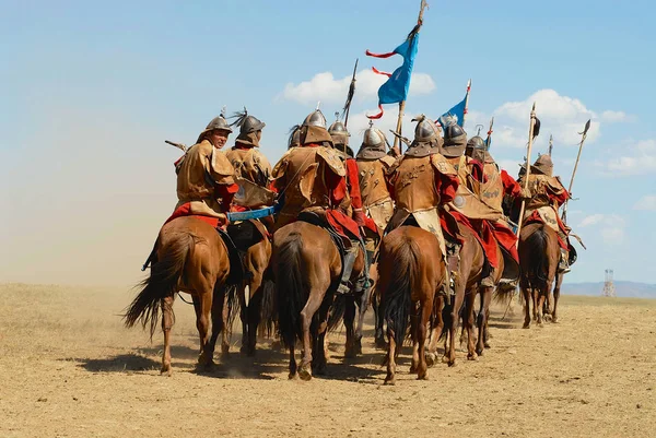 Ulaanbaatar Mongoliet Augusti 2006 Oidentifierade Mongoliska Ryttare Delta Traditionella Historiska — Stockfoto