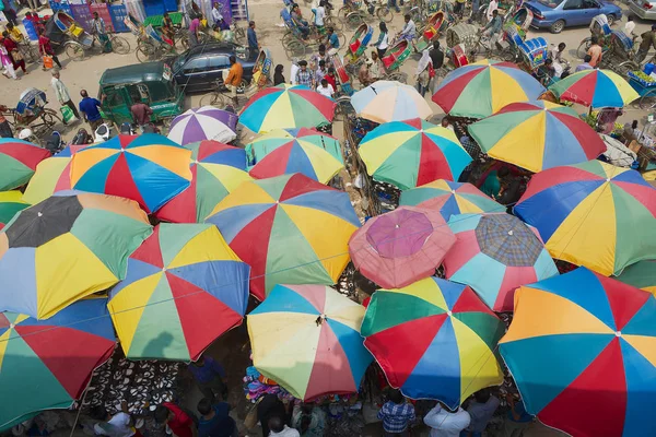 Dhaka Bangladesh February 2014 People Shopping Old Market Dhaka Bangladesh — Stock Photo, Image