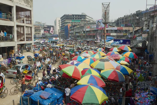 Dhaka Bangladesh Fevereiro 2014 Pessoas Fazem Compras Mercado Antigo Daca — Fotografia de Stock