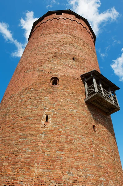 Сигулда Латвия Августа 2009 Кирпичная Башня Руинах Средневекового Турайдского Замка — стоковое фото
